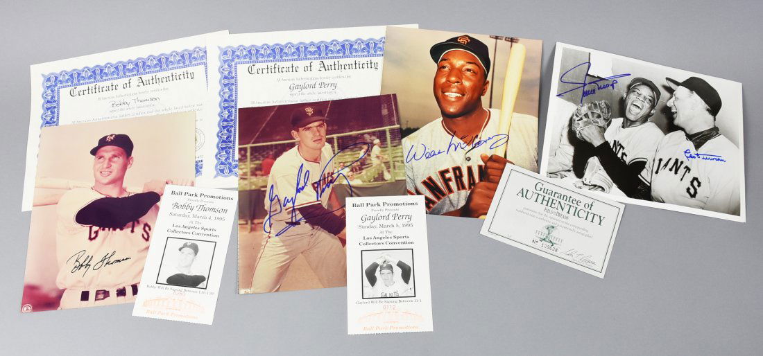 San Francisco/New York Giants Player Signed Photos (1 of 4)