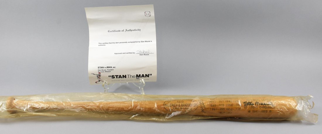 Lt Ed. HOF Louisville Slugger, Stan Musial Autograph (1 of 5)