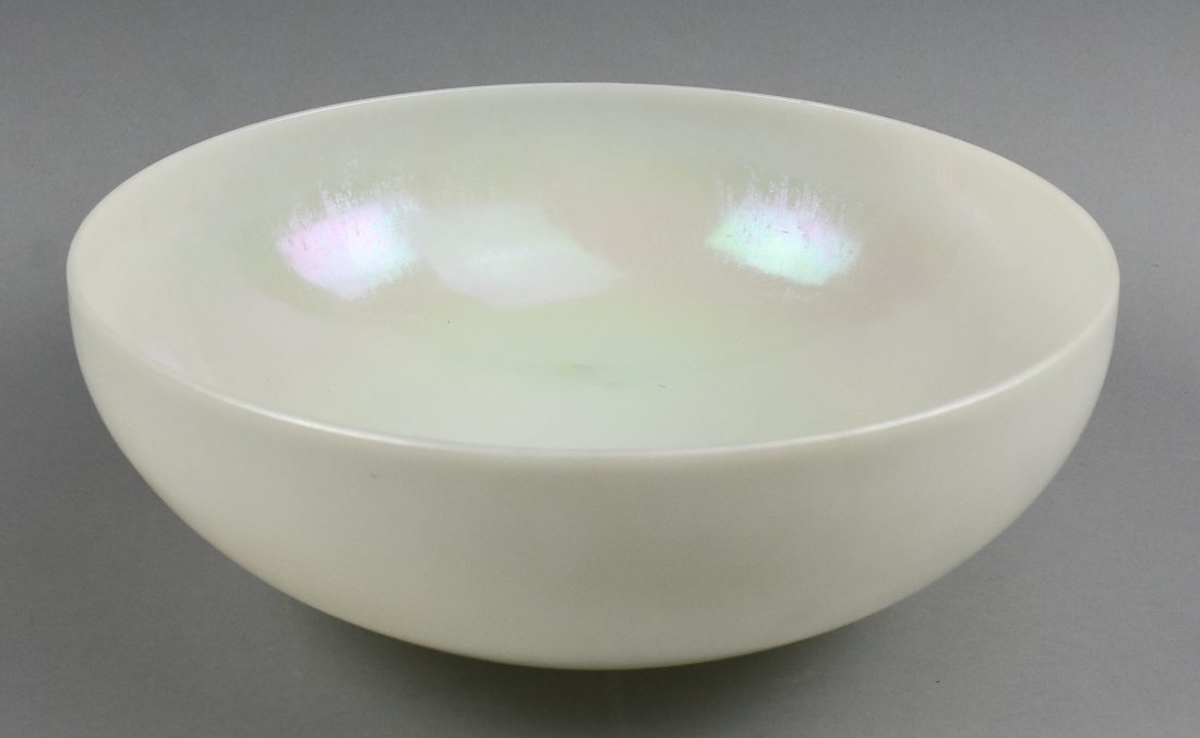 c1930 Steuben Iridescent Fruit Bowl (1 of 4)