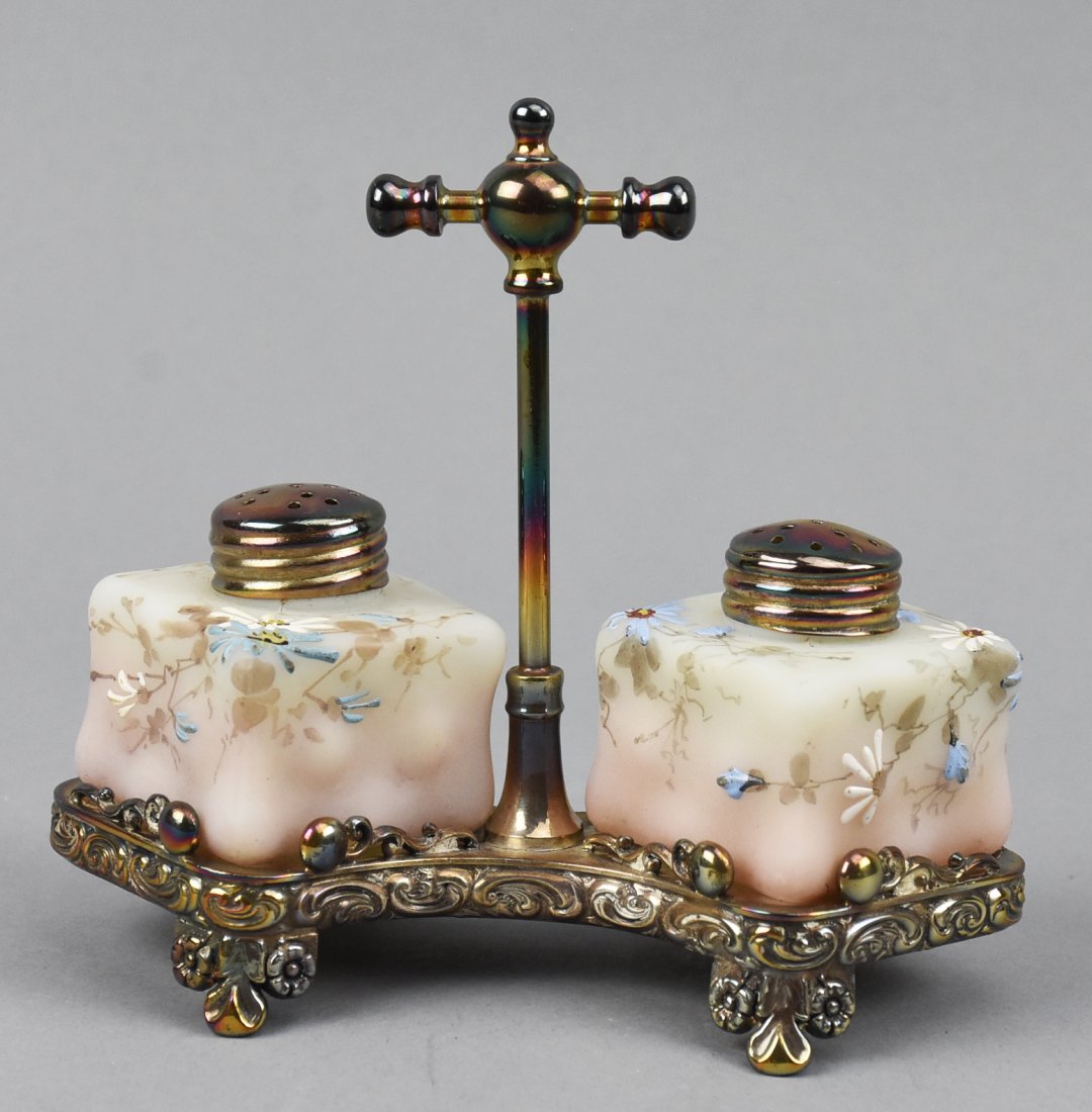 Victorian Wavecrest Salt/Pepper, Meriden Silver Caddy (1 of 10)