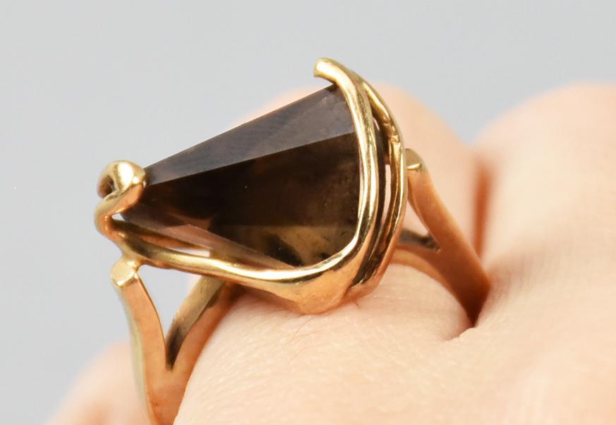 Vintage Modernist 10K Quartz Ring Kimberly (1 of 9)