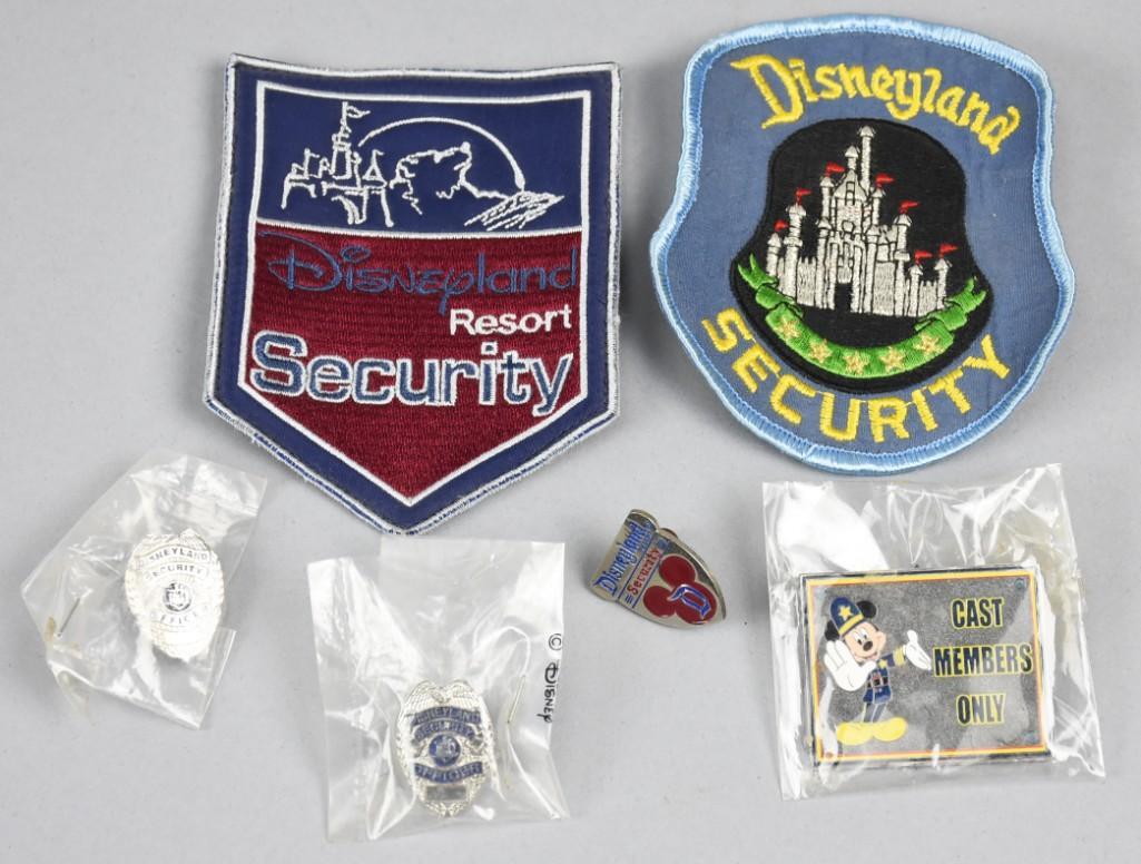 Disneyland Cast Member Security Badges & Pins Disney (1 of 7)