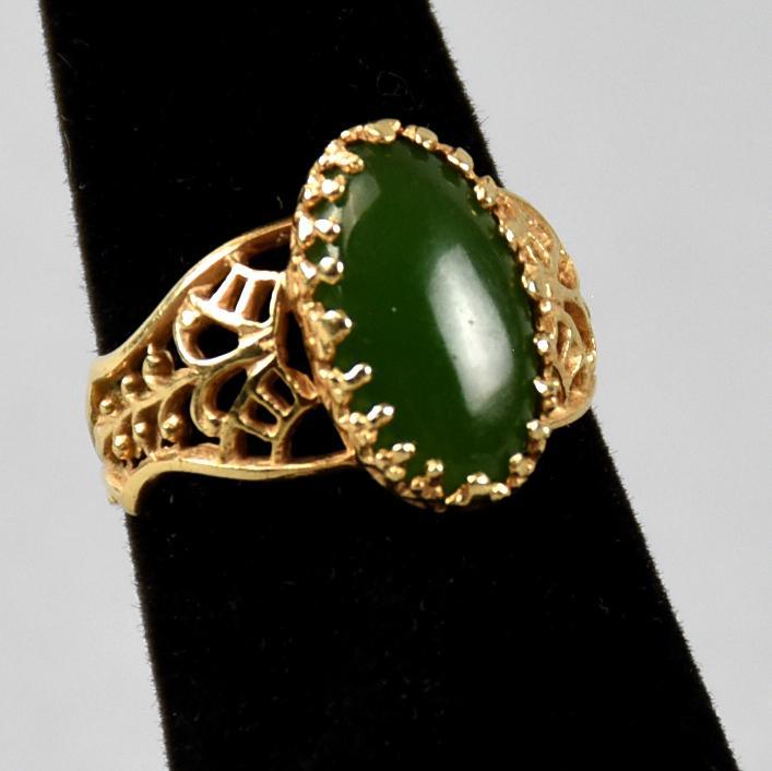 10K Yellow Gold, Jade Ring (1 of 5)