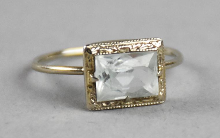 Cute 14k Gold Aquamarine Pinkie Ring (1 of 5)