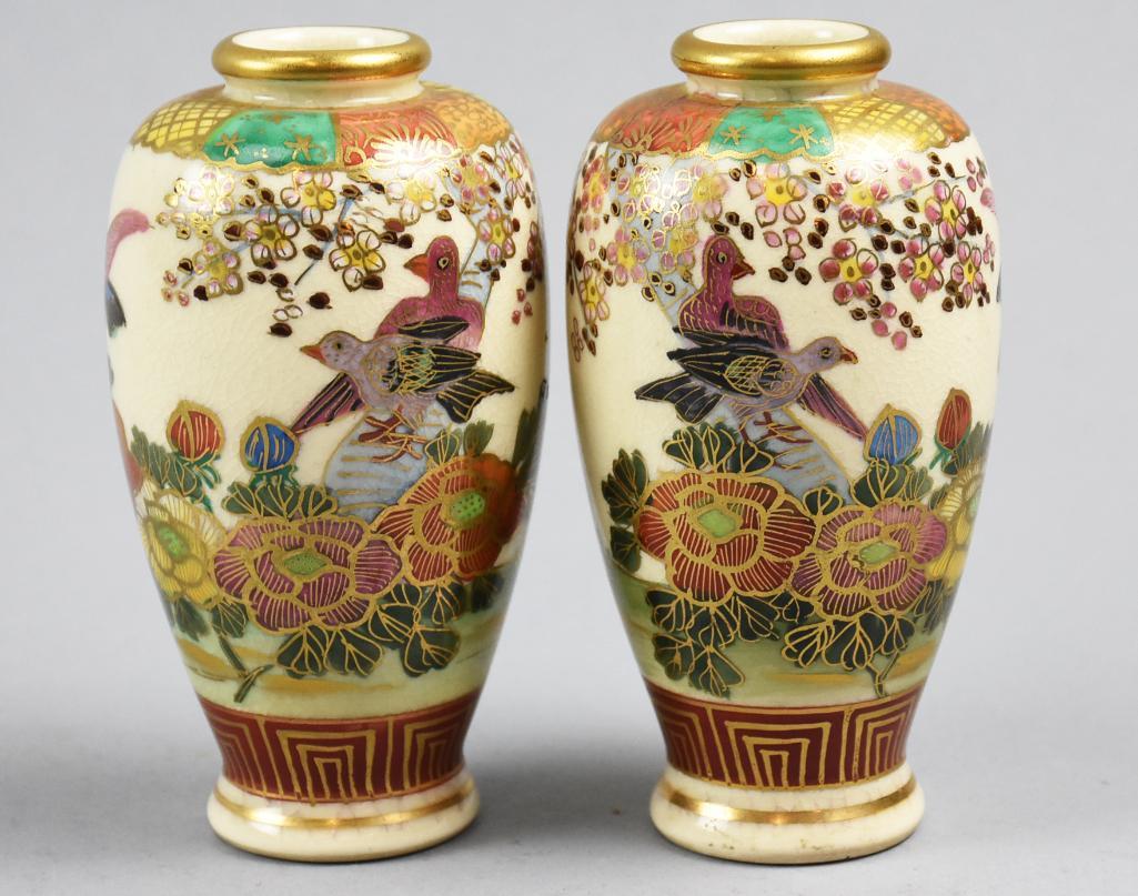 Pair of Satsuma Vases Signed Shuzan (1 of 10)