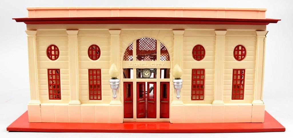 Prewar 1936 Lionel City No.116 Double Station (1 of 9)
