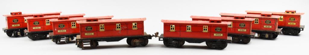 (8) Pre-War Lionel O Gauge No. 1682 Caboose (1 of 7)