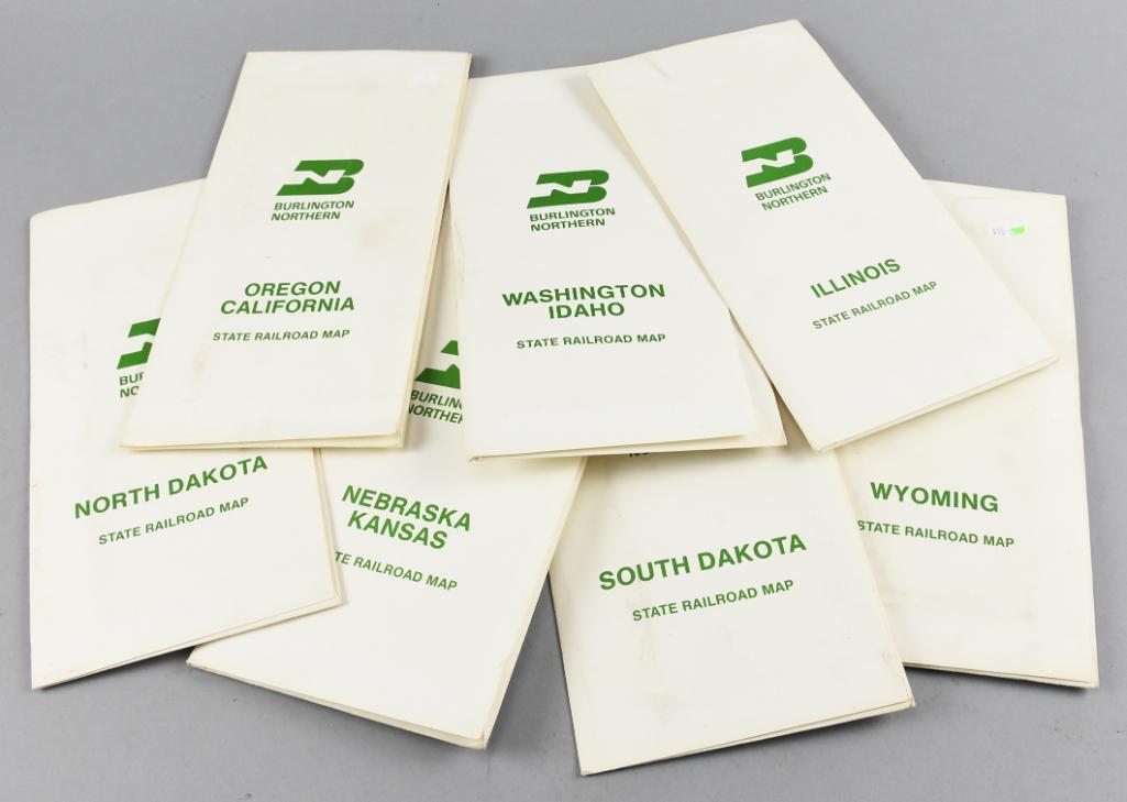 (7) 1980s Burlington Northern State Railroad Maps: Great lot of vintage maps from Burlington Northern. Each come with original sleeve and original envelope mailer. Oregon/California, Washington/Idaho, Illinois, Wyoming, North Dakota, Nebraska/Kansas a