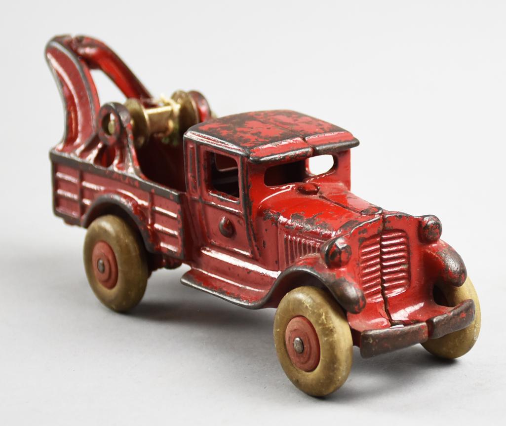 C1930 Ac Williams Cast Iron Tow Truck No. 3468 1/2