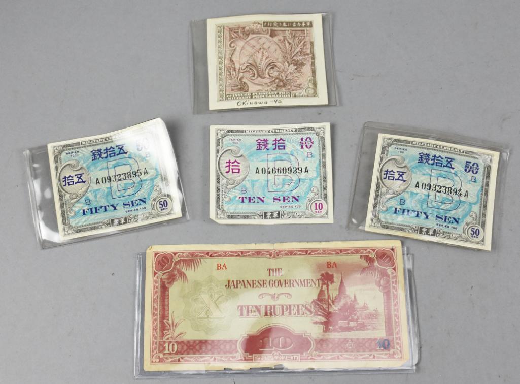 1940s Japanese Paper Currency: Lot contains 10 and 50 Sen, Military Issue currency and one Japanese Government 10 Rupees