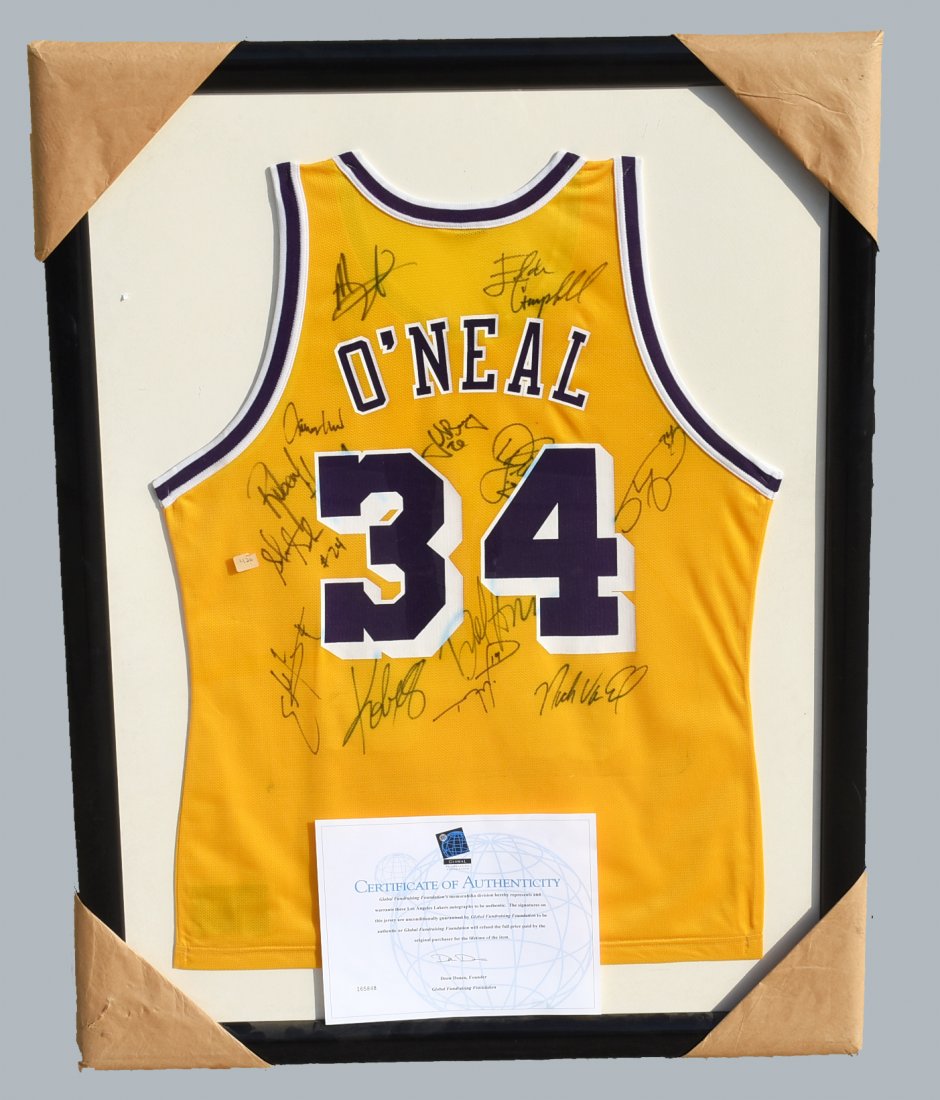 LA Lakers Team Signed Kobe Bryant Jersey Shaquille (1 of 5)