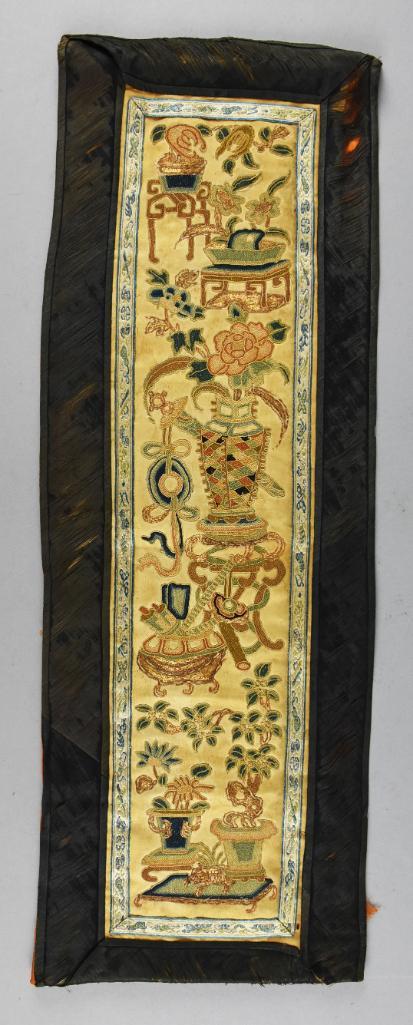 Antique  Chinese Embroidered Silk Panel (1 of 6)