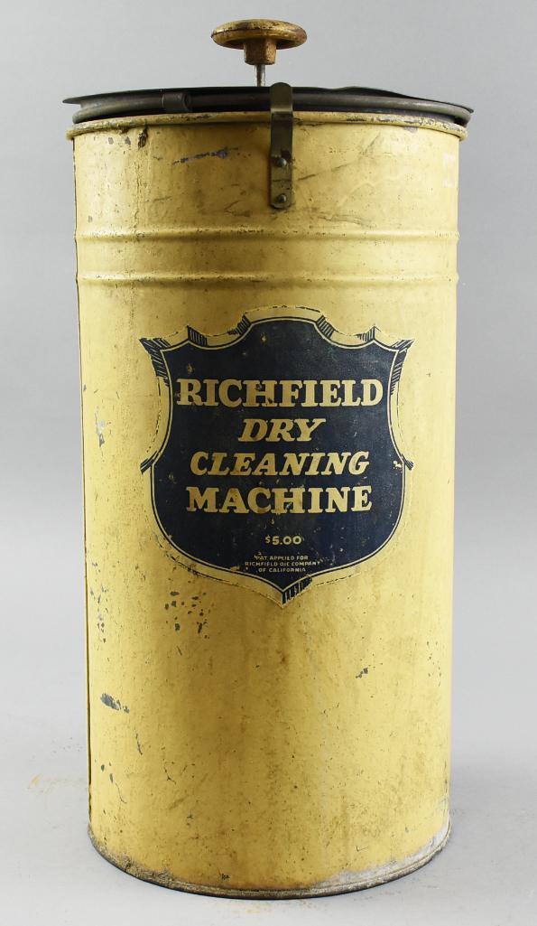 c1940 Richfield Oil Corp $5 Dry Cleaning Machine (1 of 9)
