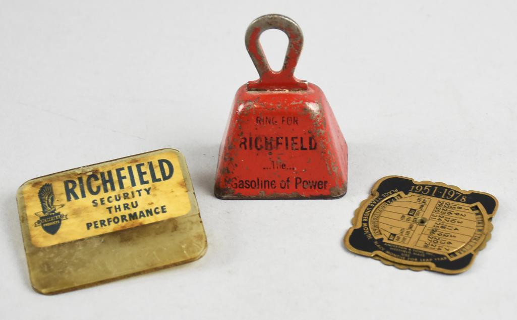 1950s Richfield Oil Corp Misc Collectibles (1 of 8)