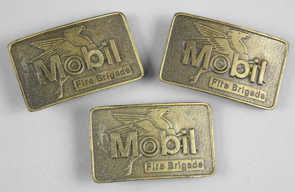 (3) Vintage Mobil Fire Brigade Belt Buckles (1 of 5)