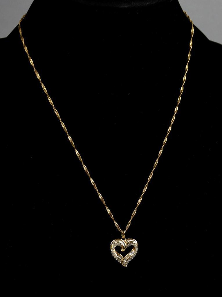 Stunning 14k Gold & Diamond Heart Necklace & Chain (1 of 9)