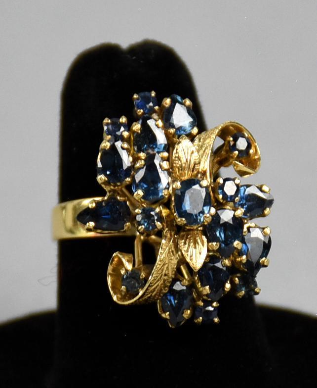 Beautiful 14k Gold & Blue Sapphire Cluster Ring (1 of 8)