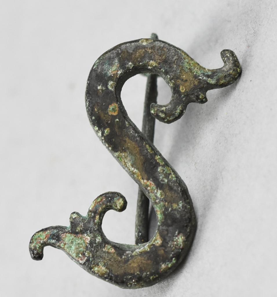 Ancient Roman Silvered Bronze Fibula (Brooch) (1 of 8)