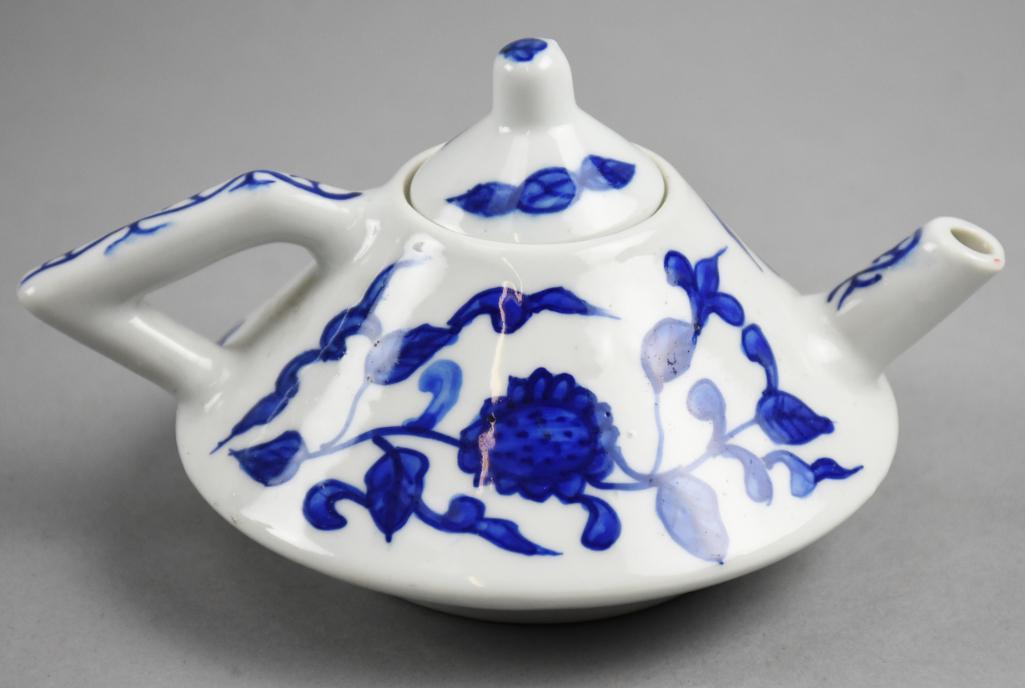 Qing Dynasty Porcelain Teapot w/ Yongzheng Mark (1 of 9)