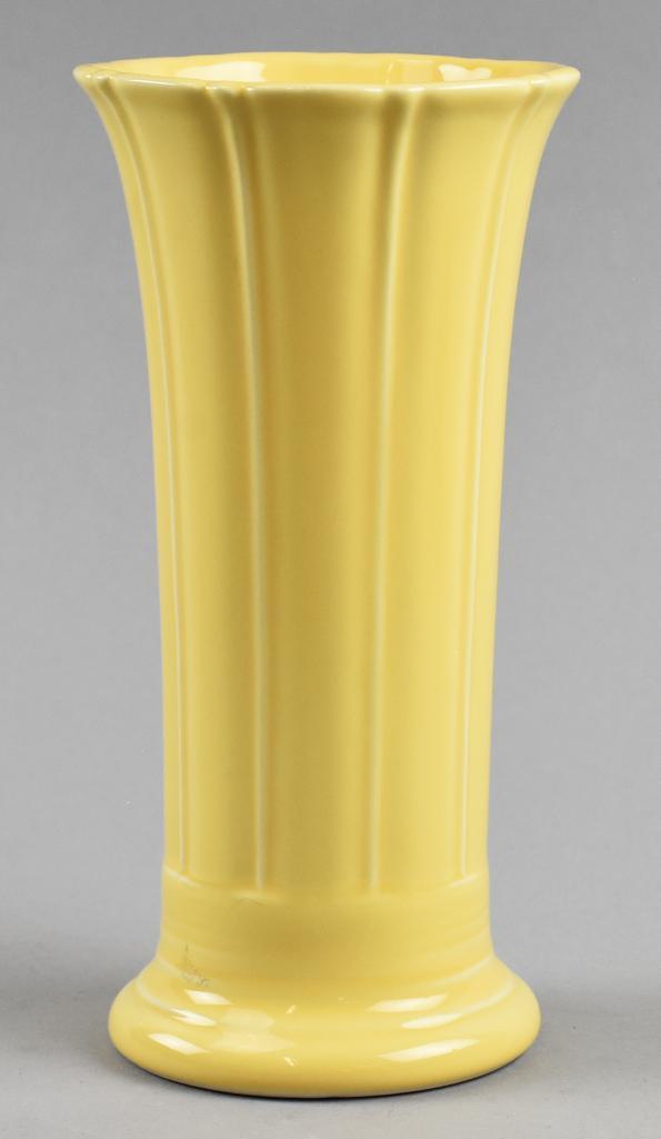 c1986 Fiesta HLC Yellow Vase (1 of 5)