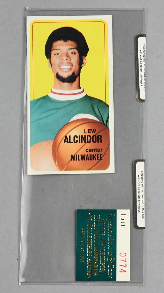 1970 Topps Lew Alcindor (Kareem Abdul Jabbar) (1 of 3)