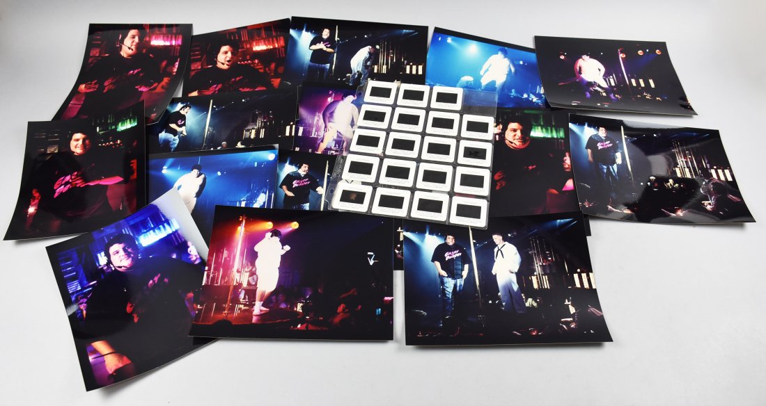 Kerry Hayes Stills & Slides from Movie Striptease: Kerry Hayes is a well known movie industry photographer who's credits are many. His photos are used in posters, magazines and promotional photos. This lot is for the 1996 movie "Striptease" and includ