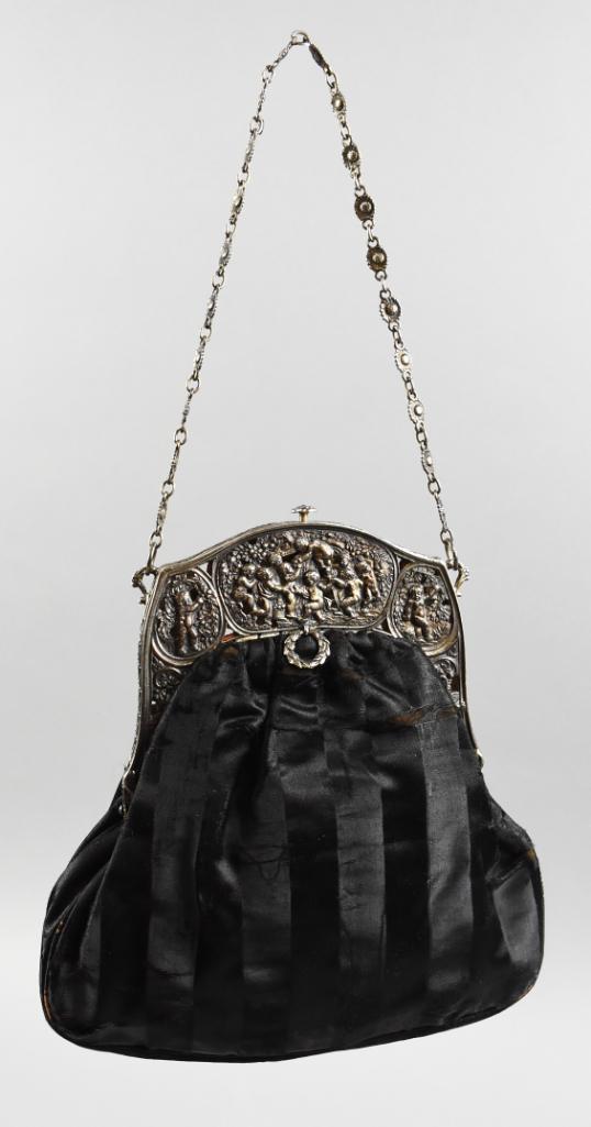 Art Nouveau Silver and Satin Ladies Purse (1 of 12)