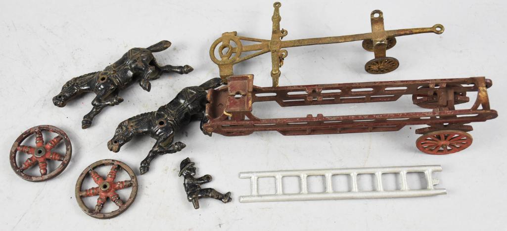 Antique Kenton Horse Drawn Ladder Fire Wagon (1 of 4)