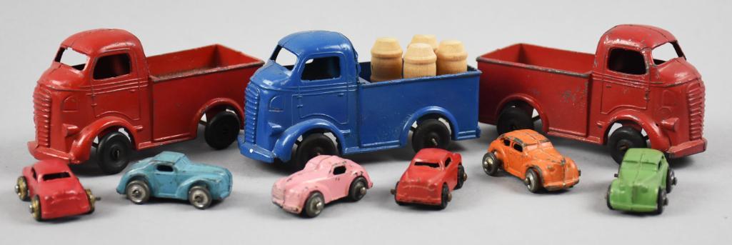 Vintage Barclay Milk Trucks & Miniature Cars (1 of 5)
