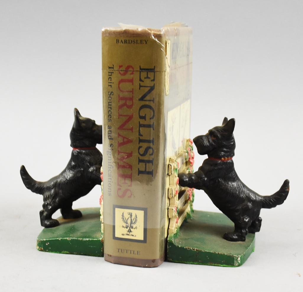 c1930 Hubley Cast Iron Scottie Dogs on Fence Bookend (1 of 6)