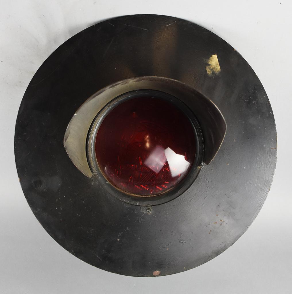 Vintage Railroad Crossing Signal Light (1 of 9)