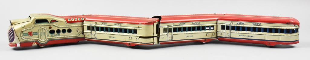 c1940 Marx Union Pacific M10005, Key Wind Passenger Set: This is a beautiful vintage set, c1940 Marx M10005 Union Pacific passenger set. It is the yellow/brown combo and key wind. Set includes the locomotive and three passenger cars, two Denver, Squaw Bonne