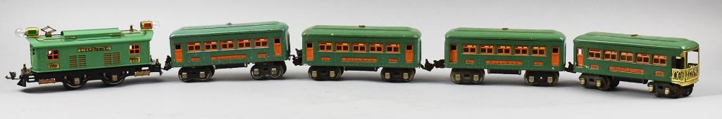 Prewar Lionel No. 253 Electric Engine & Passenger Cars (1 of 12)