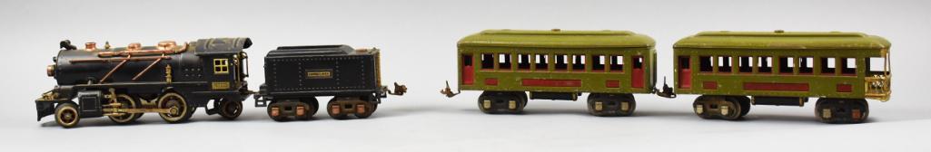 Prewar Lionel No. 262 Steam Engine, Tender, Pullmans (1 of 12)