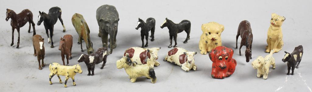 Antique Leaded Farm & Zoo Animal Toy Figurines (1 of 5)