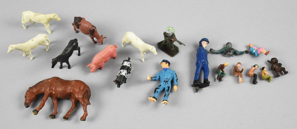 Vintage Plastic/Rubber Farm Animals & People (1 of 5)