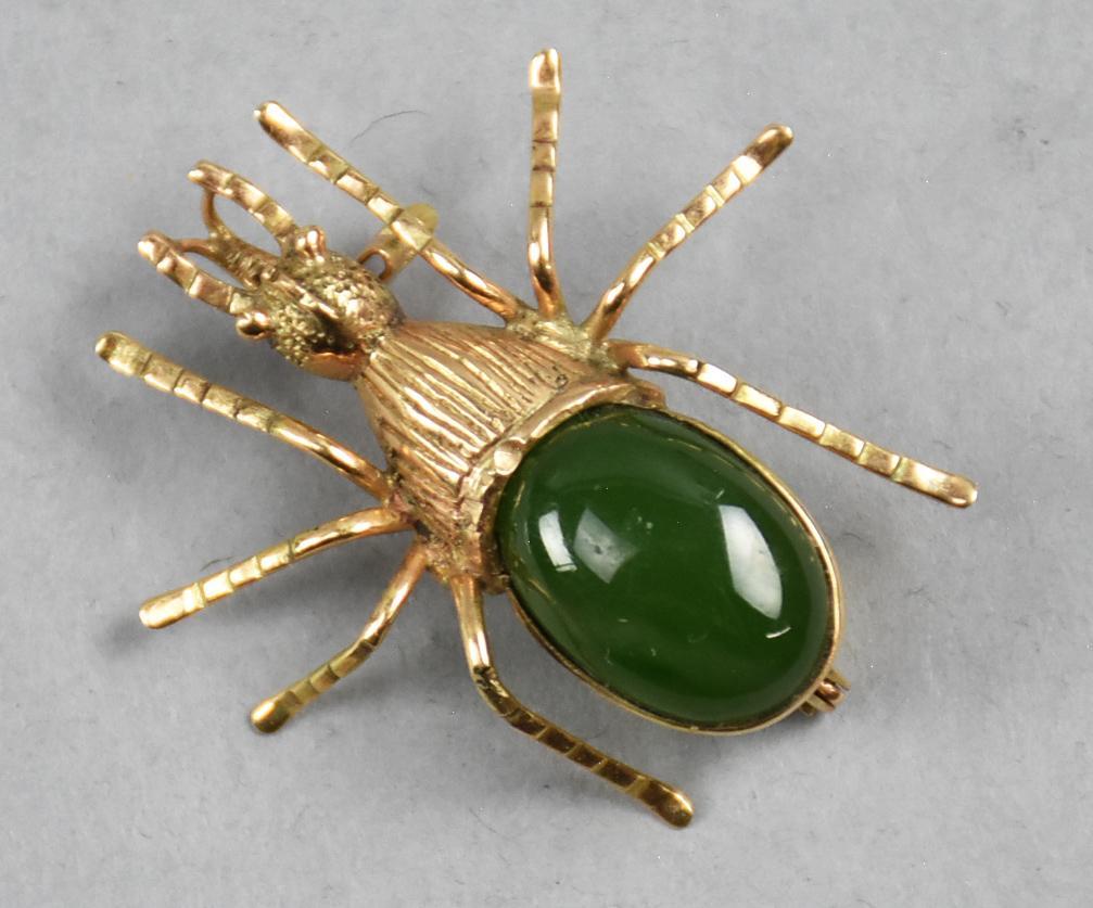 14K Yellow Gold & Jade Spider/Beetle Brooch (1 of 3)