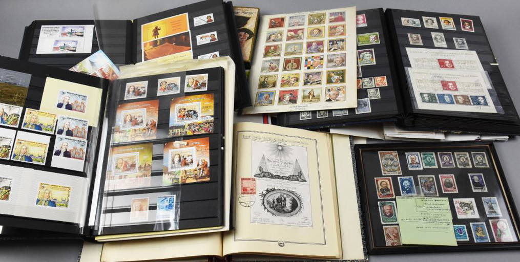 HUGE Lot Foreign & Domestic Postage Stamps, Unsorted Feb 20, 2022
