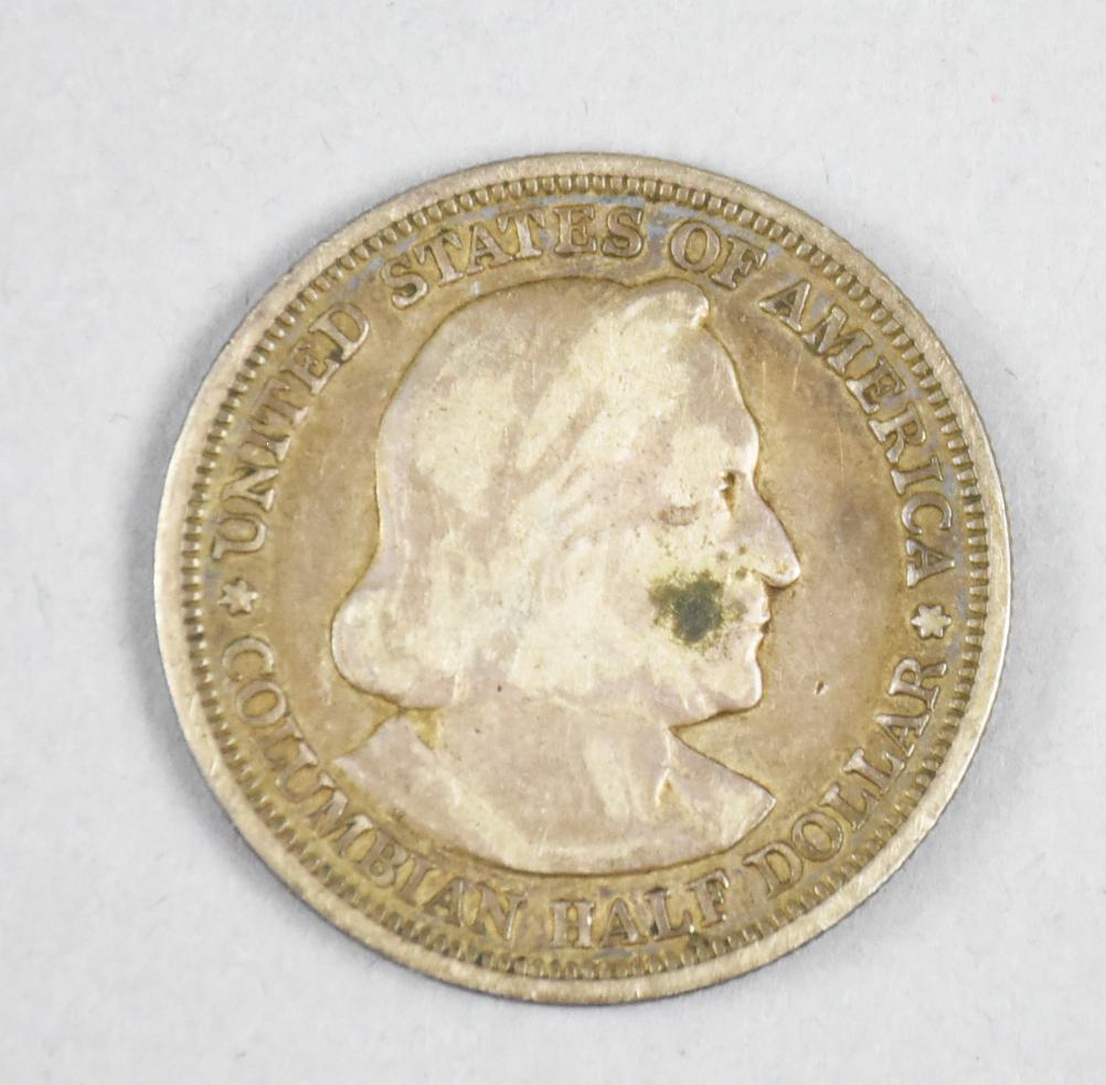 1892 US Columbian Exposition Half Dollar (1 of 3)