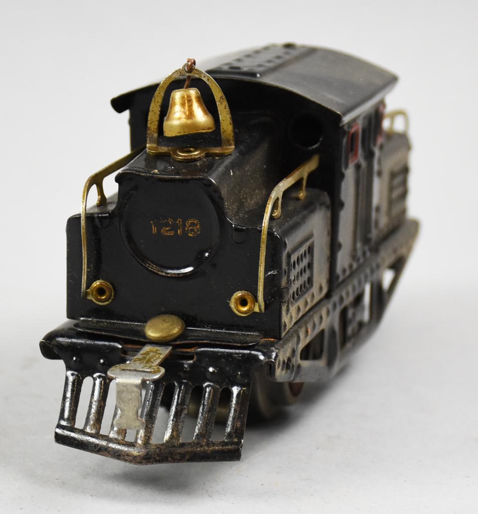 Prewar American Flyer Electric Locomotive, No. 1218: All original O gauge American Flyer Electric Locomotive. It is all original and complete