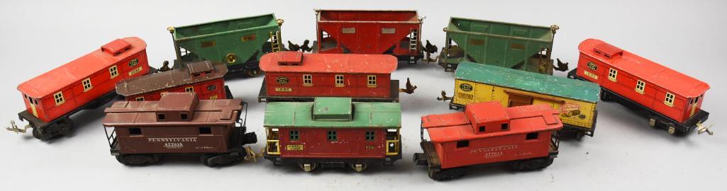 Prewar Misc Lionel Lines Tin Litho Train Cars (1 of 5)