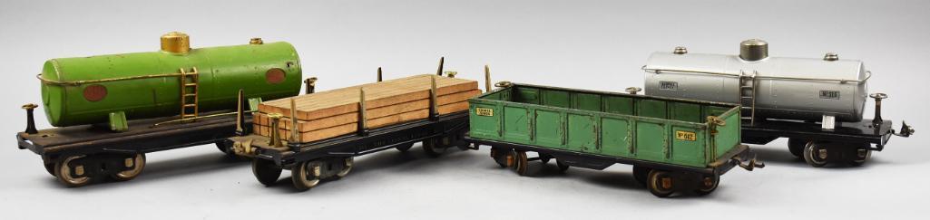 Misc Prewar Lionel Freight Cars, Tankers, Flat & Gondola (1 of 9)