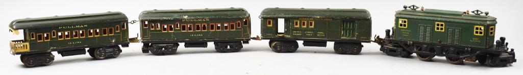 Prewar American Flyer Illini Passenger Set (1 of 9)