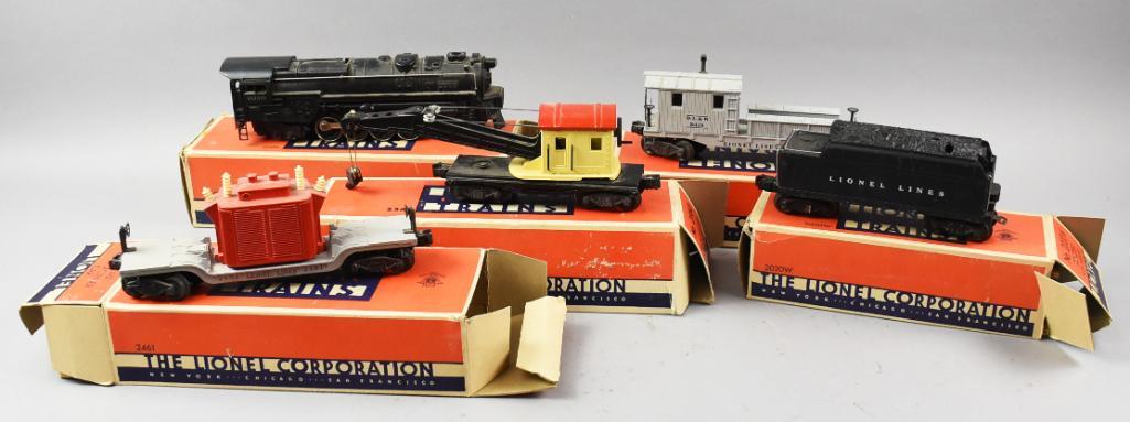 Postwar Lionel No. 2020 Locomotive Train Set (1 of 8)