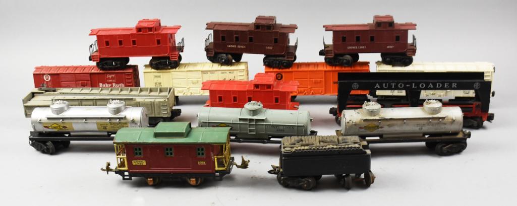 Vintage Misc Lot Lionel O Gauge Train Cars (1 of 4)