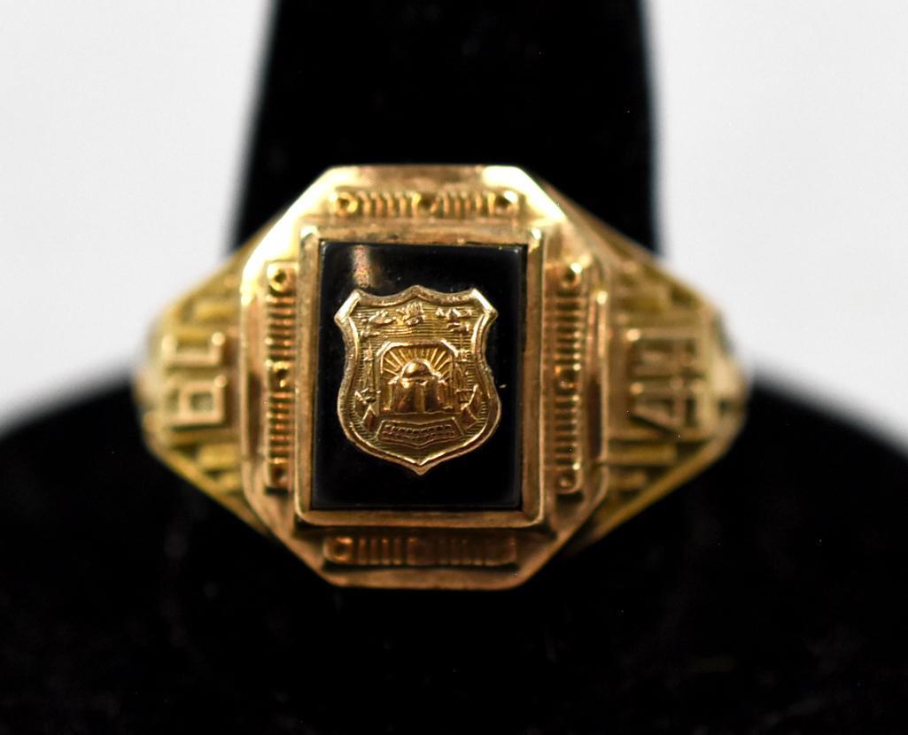 1949 10K Gold & Onyx Class Ring (1 of 7)