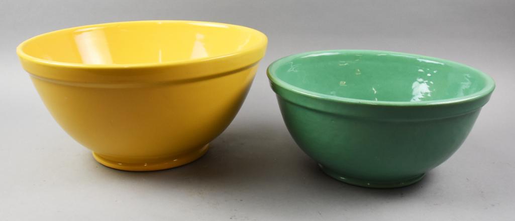 Vintage Pair Bauer Nesting Mixing Bowls (1 of 5)