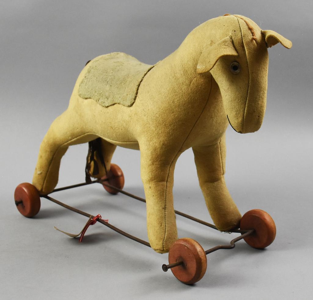 Victorian e Felt Pull Toy Horse, Wooden Wheels (1 of 7)