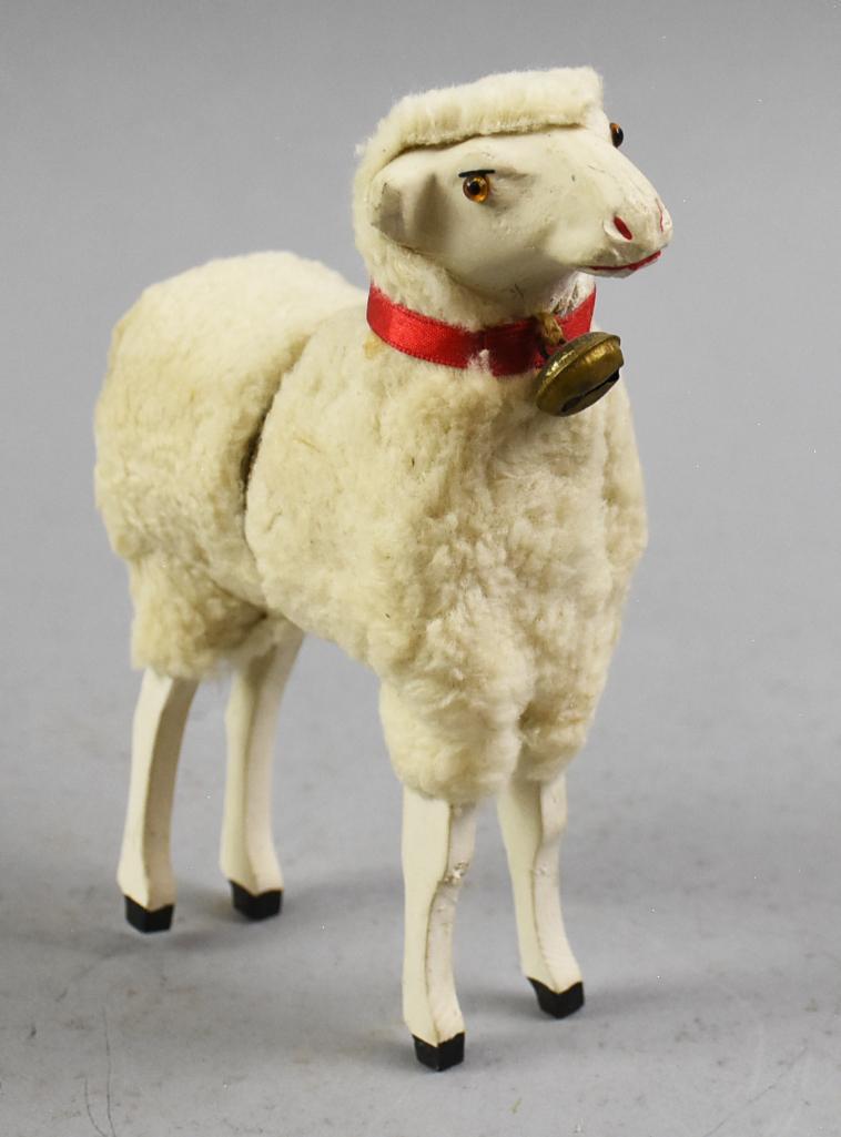 c1900 Erzgebirge Wooly Sheep Candy Container (1 of 5)