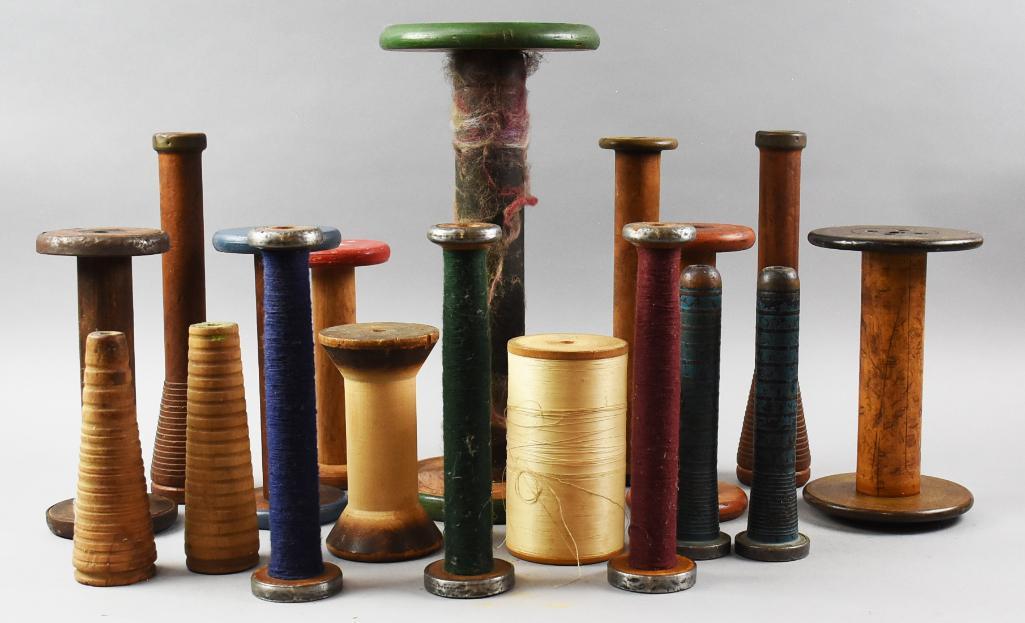 Vintage & Antique Thread Spools and Bobbins (1 of 7)